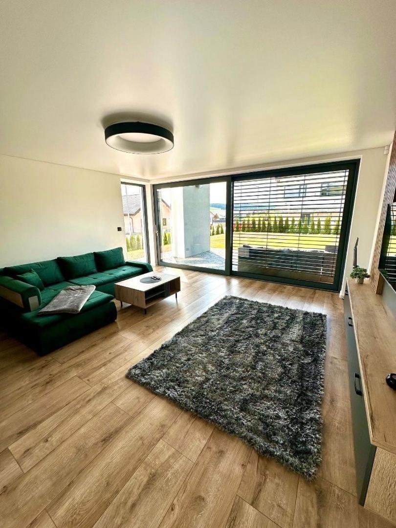 Luxury Apartments Maly Slavkov Exterior foto